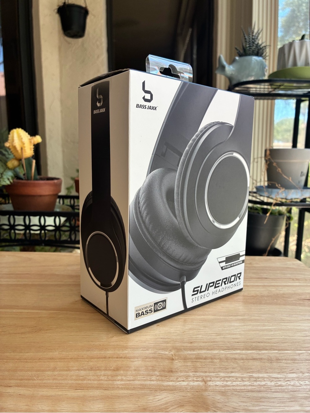 NIB Bass Jaxx Superior Stereo Headphones w/ Mic Black - Picture 3 of 5